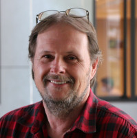 New publication – Tibor Valuch: The future of deindustrialization